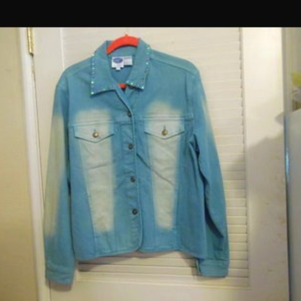 DG2 by Diane Gilman Turquoise Color Embellished Denim Jacket Size Large